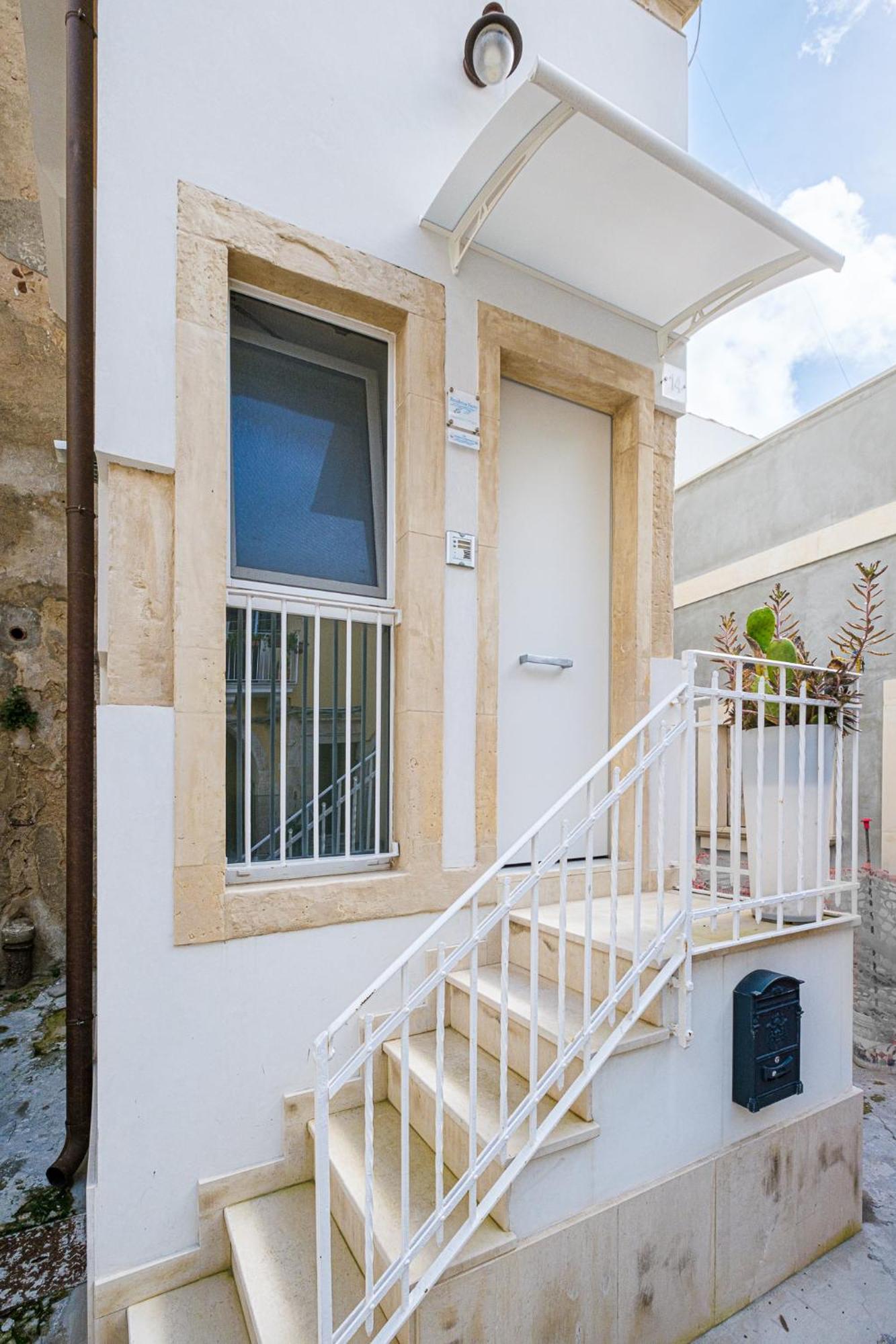 Residenza Nereo Daire Siraküza Dış mekan fotoğraf